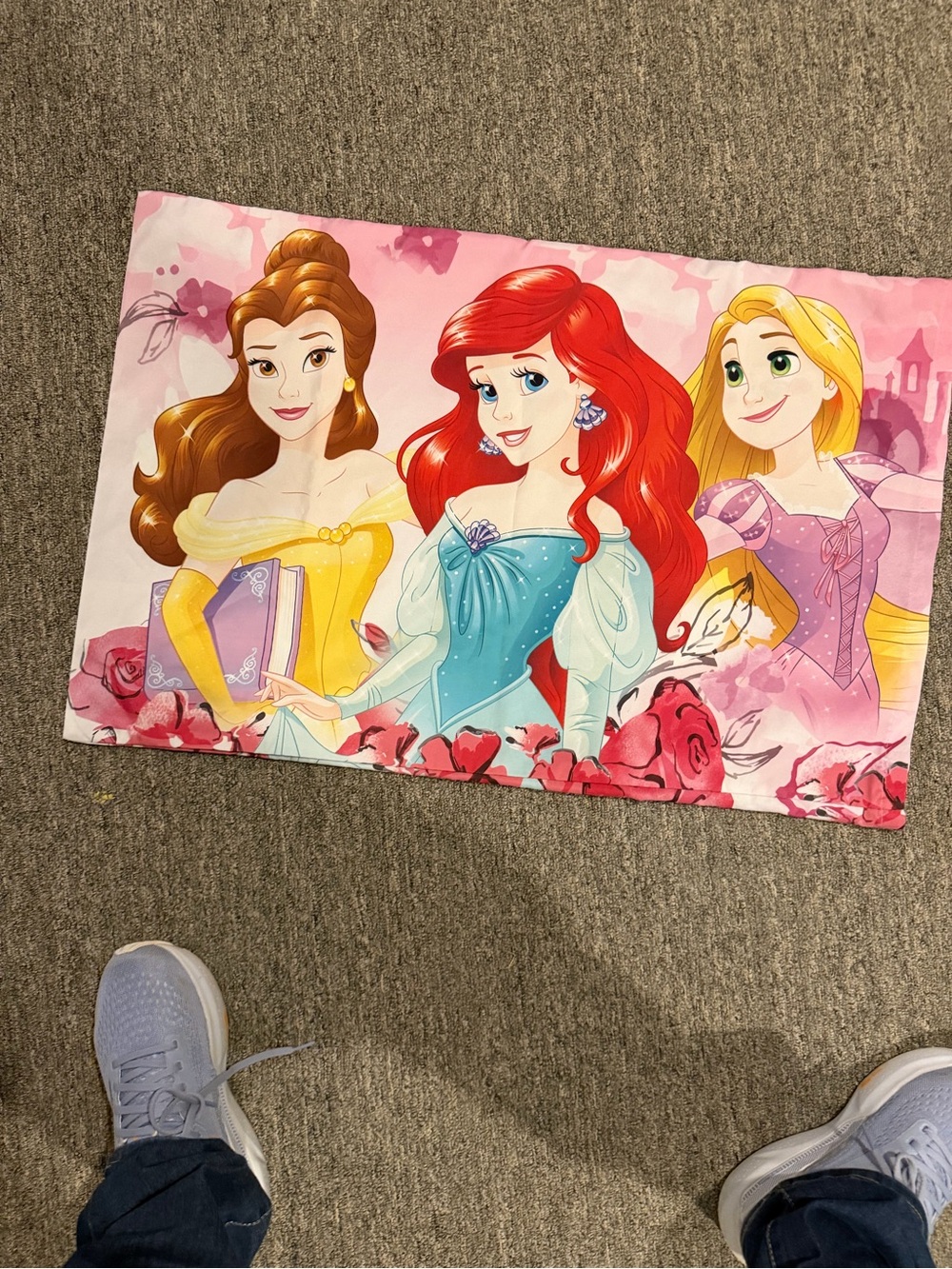 Disney Princess toddler bed pillowcase - Picture 2 of 4
